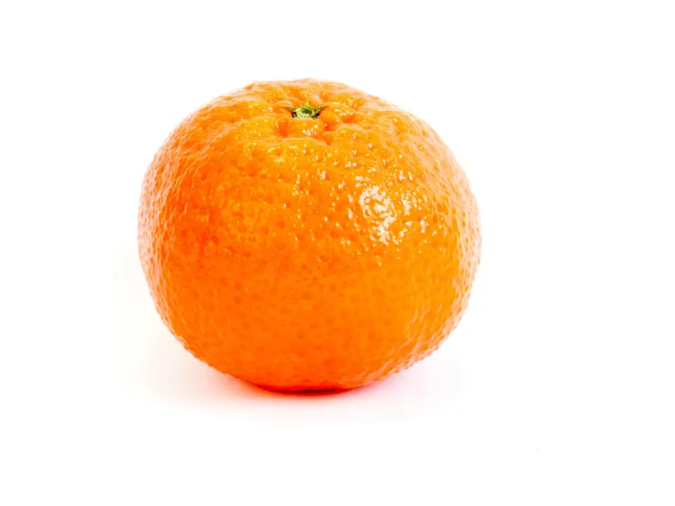 Sai Nam Phueng tangerines (som sai nam phueng), on a white background